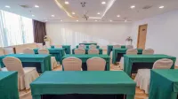 Ruilin East Hotel Hotels in Deyang
