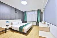 Wenna Hotel (Changchun Qianjin Street Qianwei Hospital)