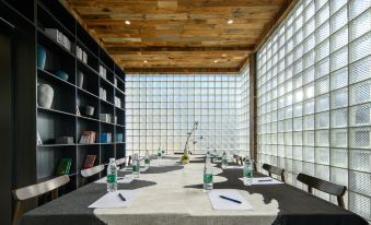 Fuyao Pavilion · Constant Temperature Swimming Pool Mountain Resort Home