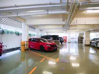 サコン ホテル - 駐車場