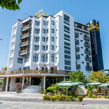 Khách sạn The Palms Phan Thiết Các khách sạn gần Thi House