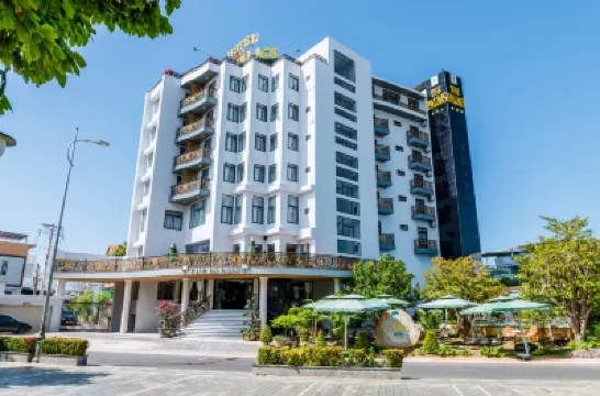 棕櫚酒店潘切 鄰近潘切火車站的酒店