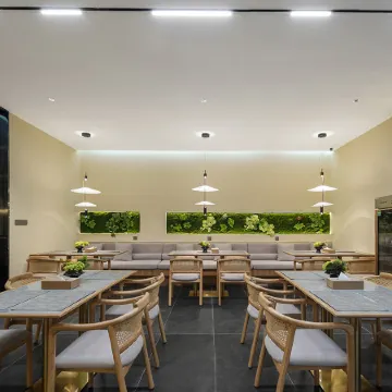 QIANNA HOTEL GLORIOUS(Wuyang No.2 High School)