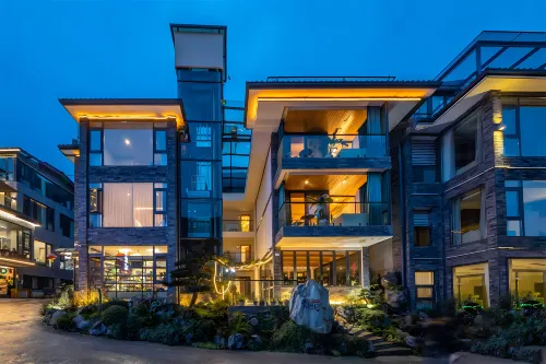 Qingcheng Mountain Qingyanju Private Tang Hot Spring Homestay