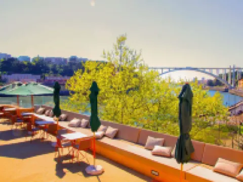 ヴィンチ ポルト ポルトのホテル