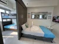 Green Residences Stays by PBYY - balkon