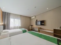 Changee Hotel (Shanghai Zhangjiang Science Gate) Hotels near Pudong