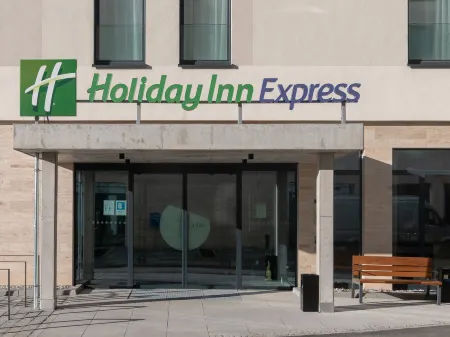 Holiday Inn Express Munich North Отели рядом с достопримечательностью «Зоологическая государственная коллекция Мюнхена»