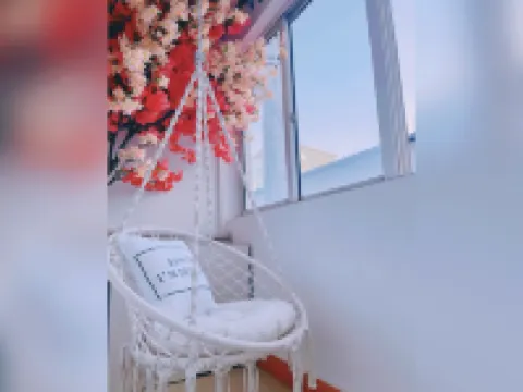 Yunya Theme B&B (Yanbian University Internet celebrity wall store)