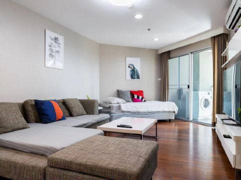 Bangkok belle9 luxury apartment [near Nana Square + Four-faced Buddha + Jodd Fairs Night Market]