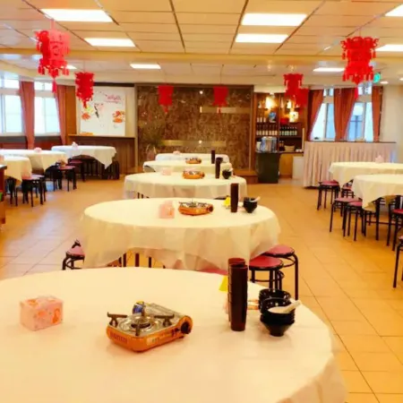 Gau Shan Ching Hotel Отели в г. Цзяи