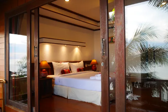 บังกะโลพร้อมวิวทะเลและระเบียง