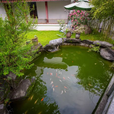 Xiushan Yingyuan Hostel