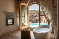 Millstone Cave Suites Hotel Hotels near Kapadokya Onyx Stone Center