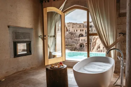 Millstone Cave Suites Hotel