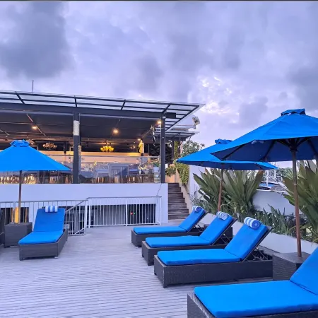 J4 Hotels Legian