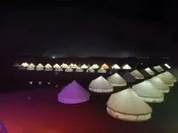 幻境•沙漠星星宿集露營地 鼓樓百貨大樓附近的飯店