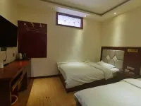 Yijia Hotel (Yunjia Kou Resettlement Community) Hotels in Chengdong Economic Development Area