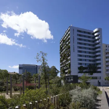 Hotel Acores Lisboa Отели рядом с достопримечательностью «Станция Камполиде»