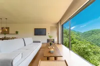 Landscape Hidden Cottage,360°Mountain and Sea View,Cliff Swimming Pool, Forest View Manor