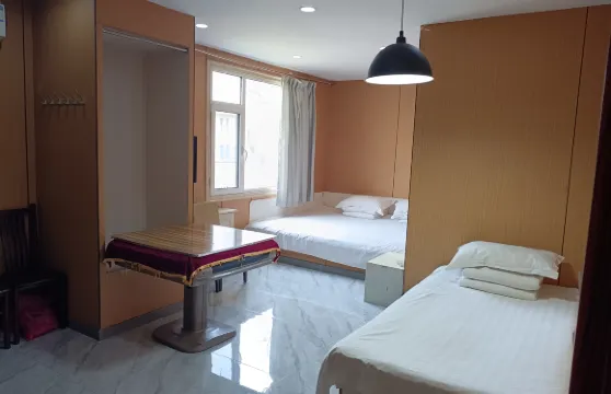 營口泓悦快捷賓館