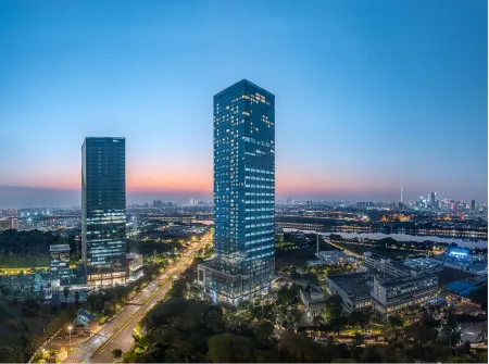 Somerset Bio-Island Guangzhou Отели рядом с достопримечательностью «Guangdong University of Foreign Studies (South Campus)»