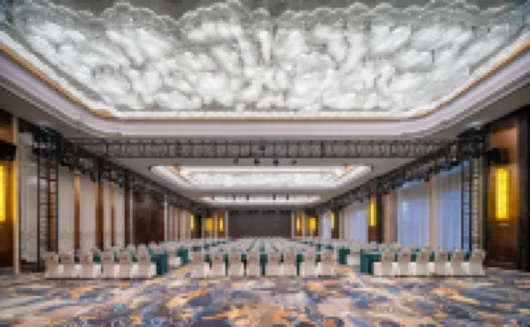 Shangqiu Ruiheng Jianguo Hotel