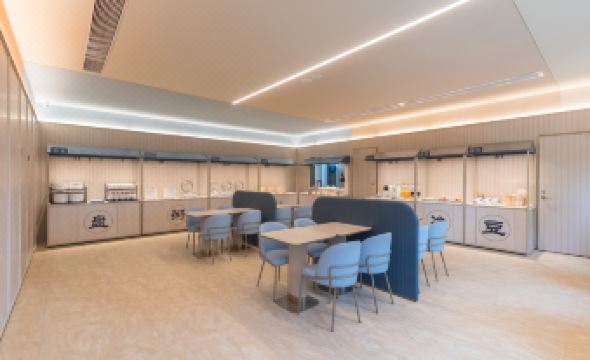 HanTing Hotel (Zhongshan Xingzhong Plaza Traditional Chinese Medicine Hospital)