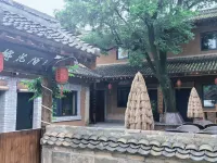 悅東山民宿 陝西西安市藍田縣駱駝嶺（納蘭小寶）自駕車露營地附近的飯店