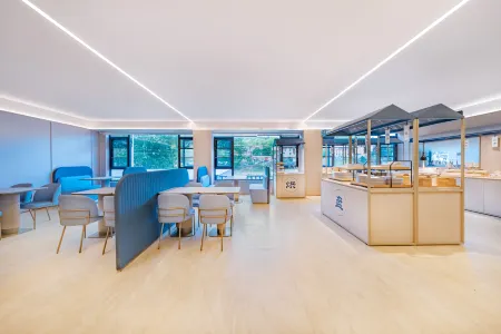 HanTing Hotel (Barkam, Aba Prefecture)