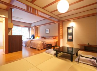 禁煙【温泉露天風呂付モダン和洋室】ツイン+和室6畳和洋室 鬼怒川温泉 花の宿 松やの写真