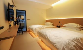 Liupanshui Yuetong Hotel (Liupanshui Normal University)