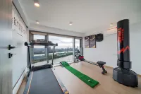 Alice • Riverview | TRANSCENDENCE • NOSTALGIA Apartment
