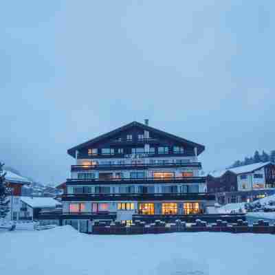 Hotel Alpin Superior Hotel Exterior