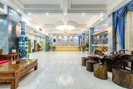 Viventiane Jiangxi International Hotel Отели рядом с достопримечательностью «Statue of Fa Ngum»