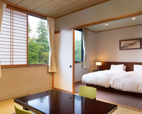 Yamanaka Onsen Kagari Kisshotei Hotels in Kaga