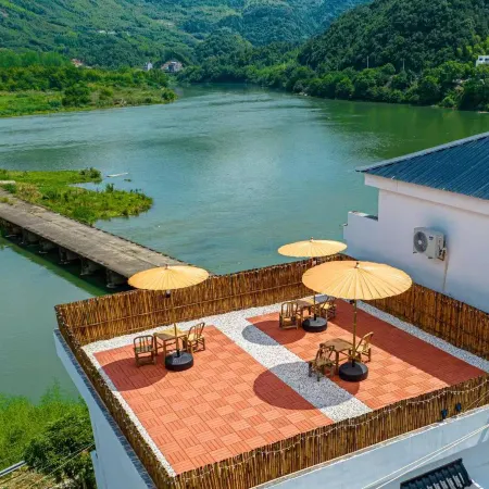 Tonglu Yaolin Yuqing Mountain Lodge