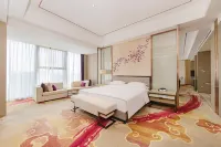 Crowne Plaza Yibin Các khách sạn gần Institute of Applied Technology， Yibin University