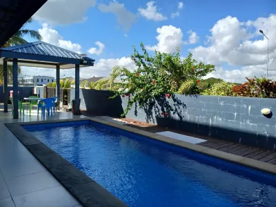 Fantasy Island Holiday House