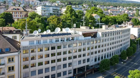 Neuchatel City Hotel Отели в г. Нёвшатель