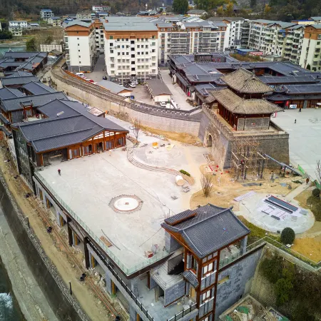Tongyin Hotel