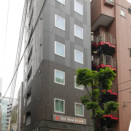 ELE Hotel Higashi-Nihonbashi Отели рядом с достопримечательностью «Станция метро Ningyocho»