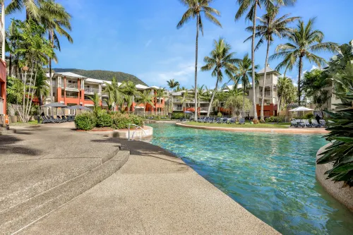 Mantra Amphora Hotels in Trinity Beach