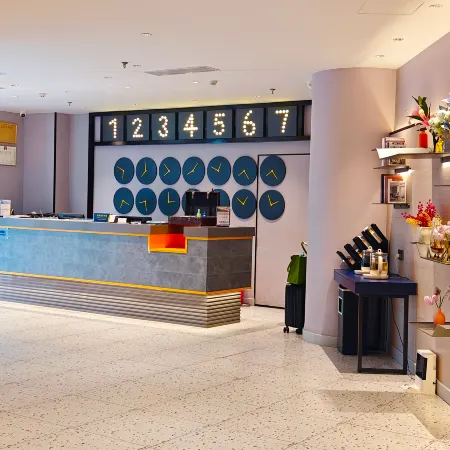 7 Days Inn Shenzhen Luohu Port East Gate Subway Station Branch