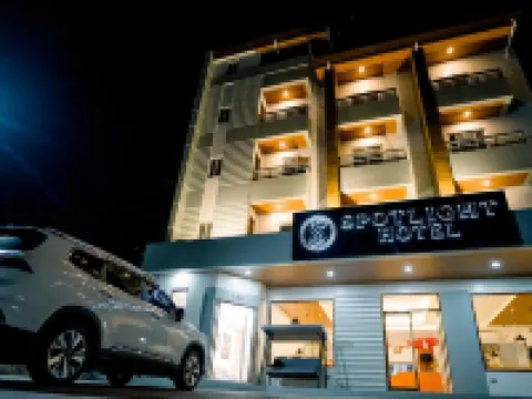 Spotlight Hotel near Hundred Islands Wharf Hoteles en Alaminos