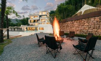 Yeshizi · Manor Cove Fog Healing Hot Spring Homestay