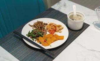 Xana Hotelle (JIANGXI ELECTRIC VOCATIONAL & TECHNICAL COLLEGE and Golden Sun Education)