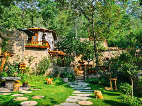 Yunqiu Mountain Kangjiaping Homestay