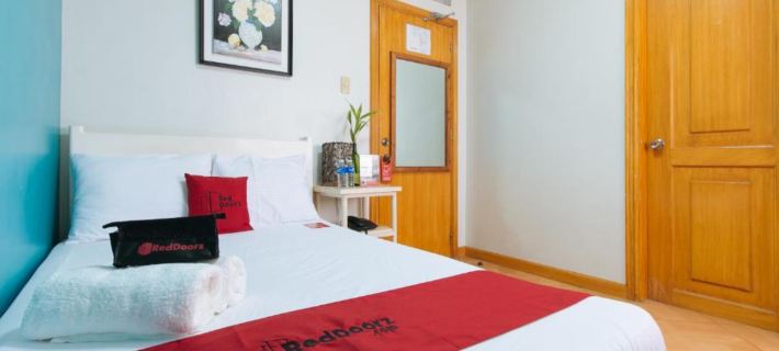 RedDoorz @ Arimbay Legazpi City Hotels in Legaspi