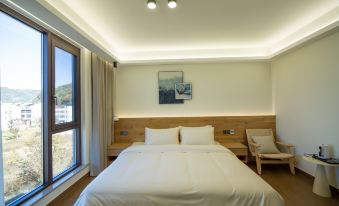 Xinchang Fenglan Xiyu Homestay (Shijiu Peak)